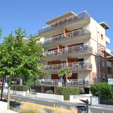 Apartmán Beachfront Modern Flat With Sea View Bibione